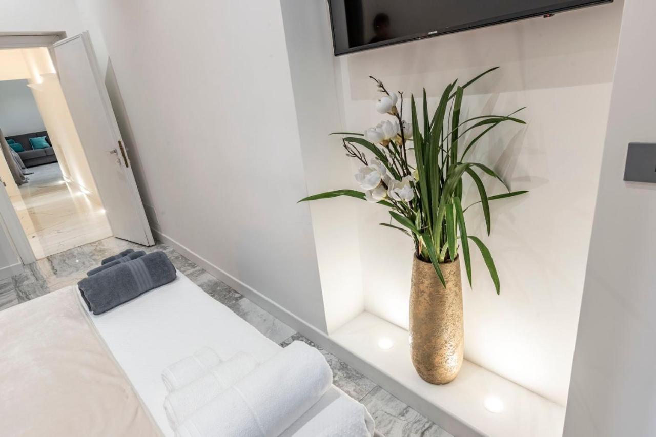 Trevi Luxury Apartment Jacuzzi 로마 외부 사진