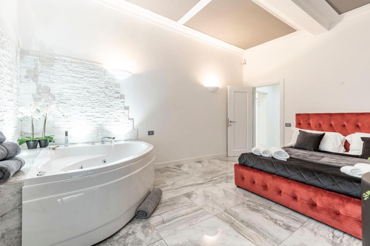 Trevi Luxury Apartment Jacuzzi 로마 외부 사진