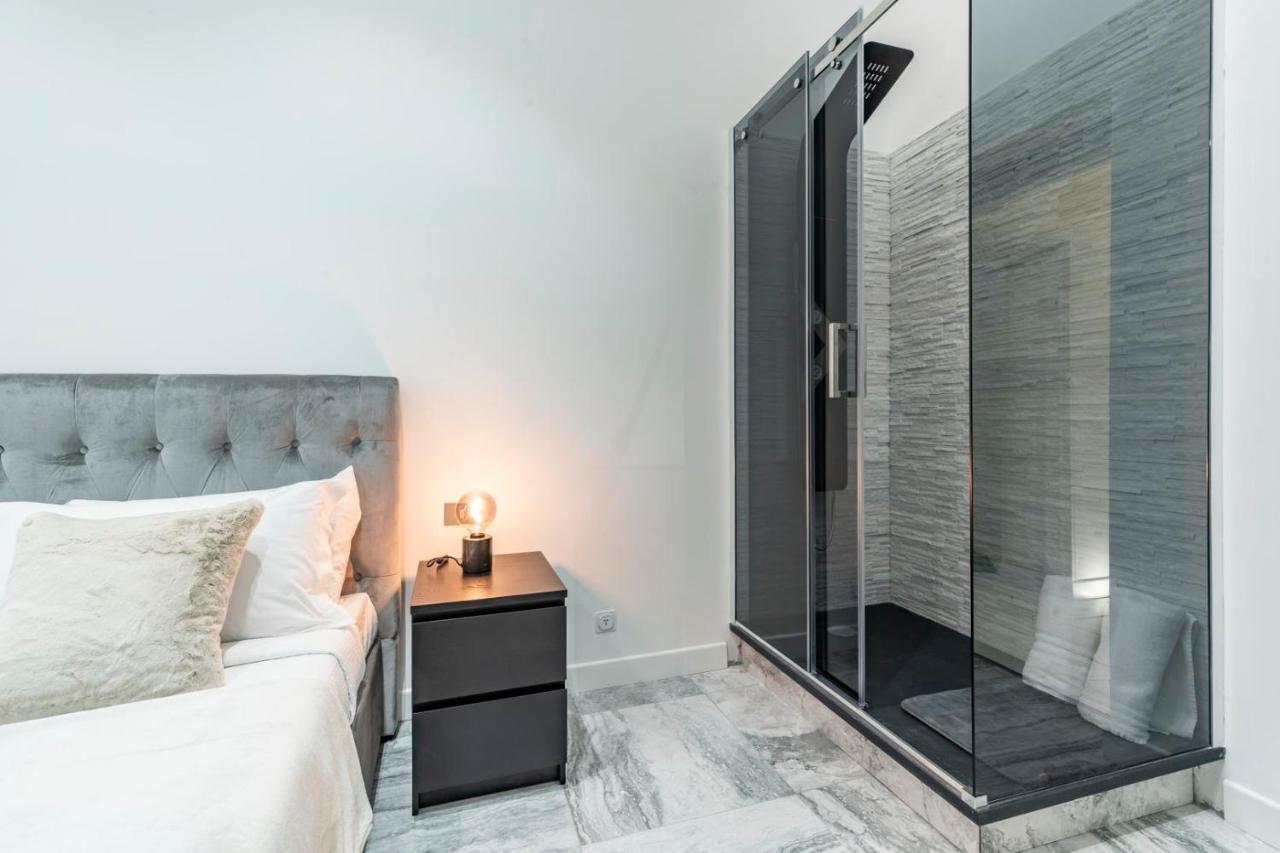 Trevi Luxury Apartment Jacuzzi 로마 외부 사진